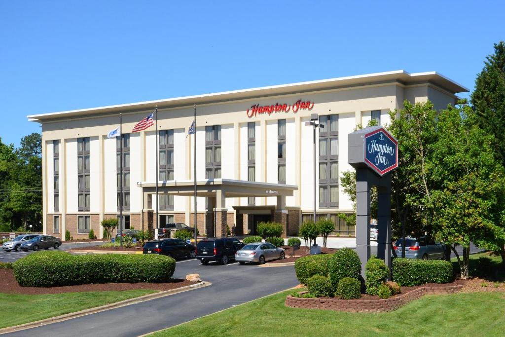 Hampton Inn Charlotte/Cornelius Main image 2